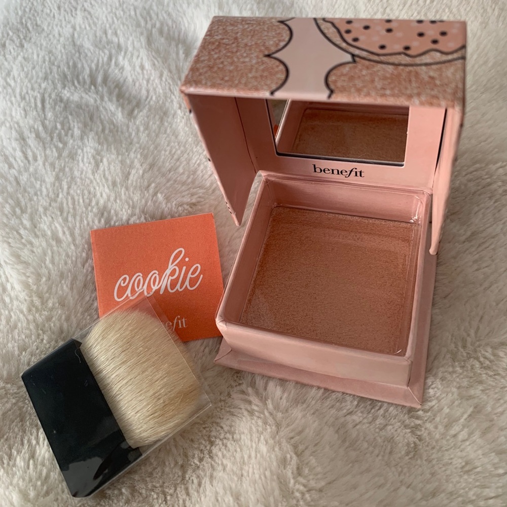 Benefit Cookie 🍪 Highlighter ✨